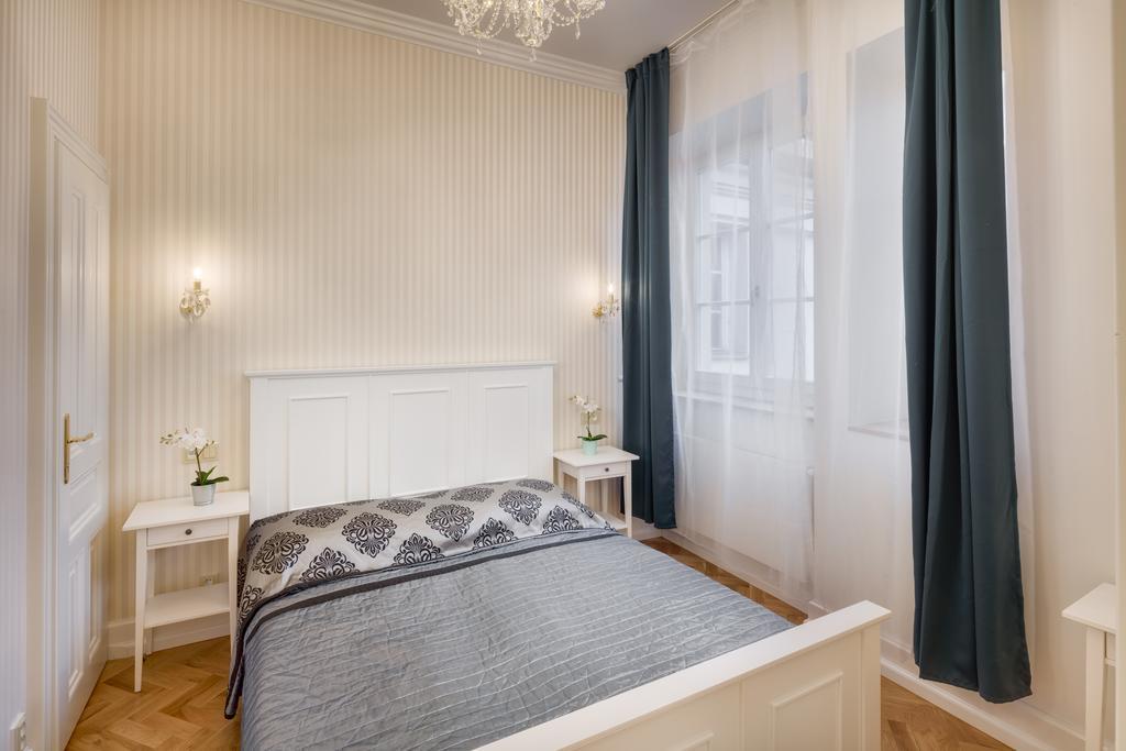Smetanovo Nabrezi - Riverview Old Town Apartment Πράγα Εξωτερικό φωτογραφία